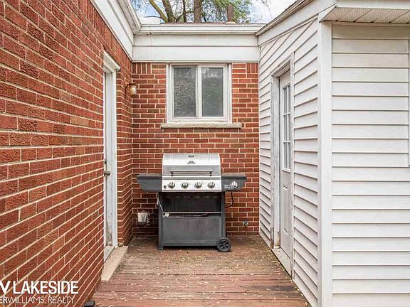 4th image of 27130 Haverhill Dr