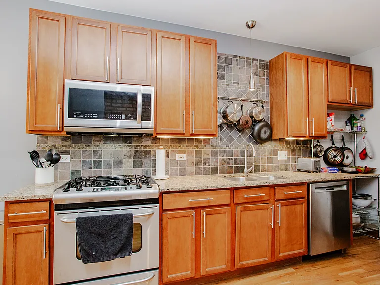 4106 N Mozart St #1W — Photo 6