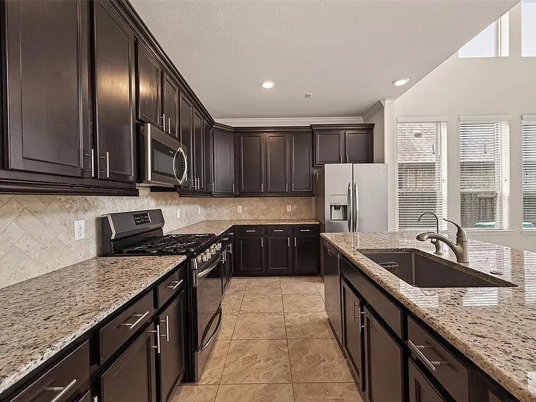 10514 Inverclyde Dr — Photo 17