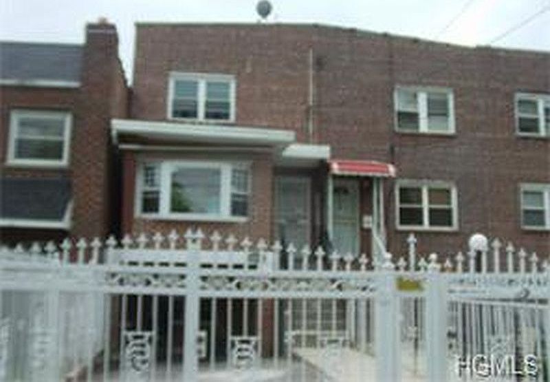 1st image of 1066 E 229th St
