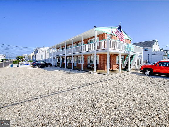 2nd image of 8501 Long Beach Blvd #8