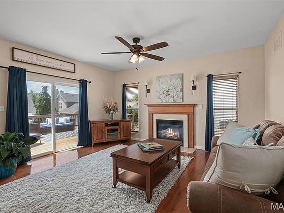 5th image of 17211 Windsor Crest Blvd