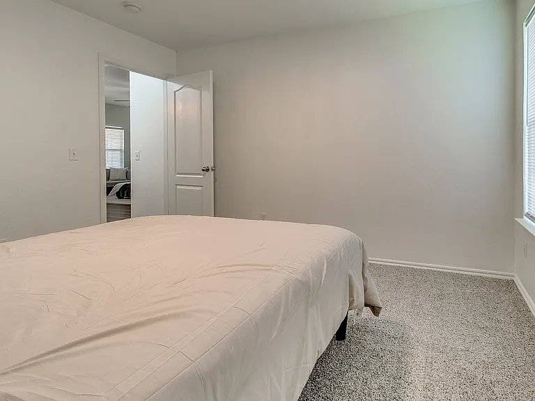 8509 SW 49th Cir — Photo 11