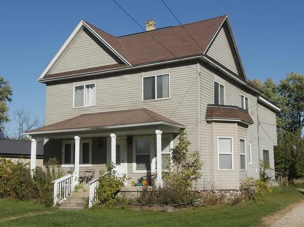 136 Main Street, Montello, WI 53949