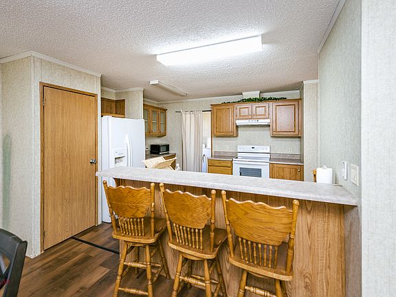 5th image of 259 Kings Cir
