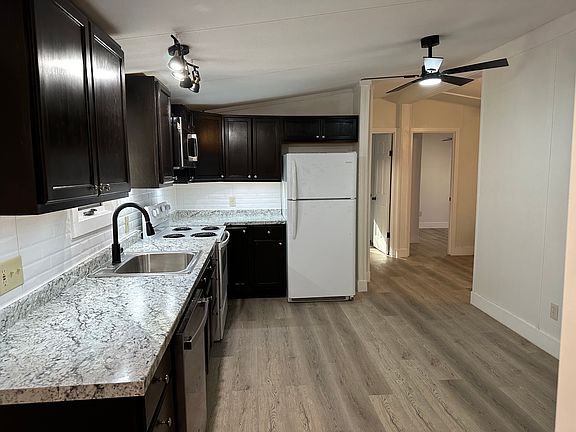 5th image of 241 Forest Dr