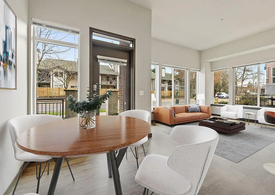 Edge Apartments