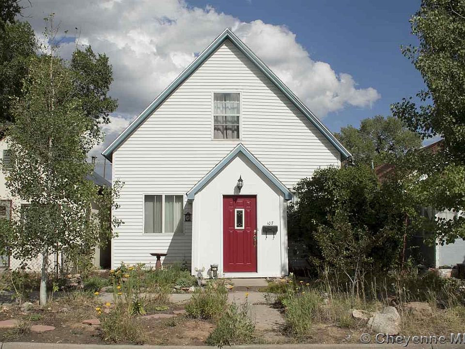 1st image of 107 Hodgeman St