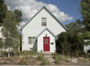 107 Hodgeman St, Laramie, WY 82072