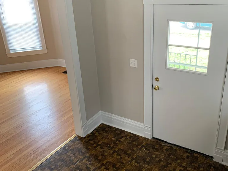3515 Dewey Ave — Photo 8