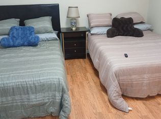 1601 Pennsylvania St NE #R3, Albuquerque, NM 87110