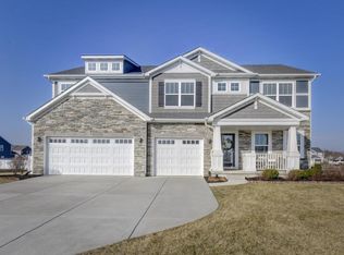 9252 Concord Rd, Saint John, IN 46373