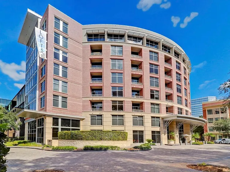 1901 Post Oak Blvd #2402 — Photo 11