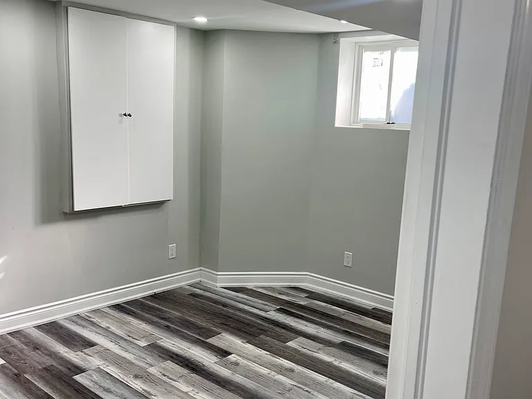 41 Sugarcane Ave W — Photo 11