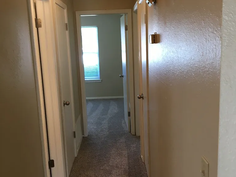 10050 Southridge Dr — Photo 12