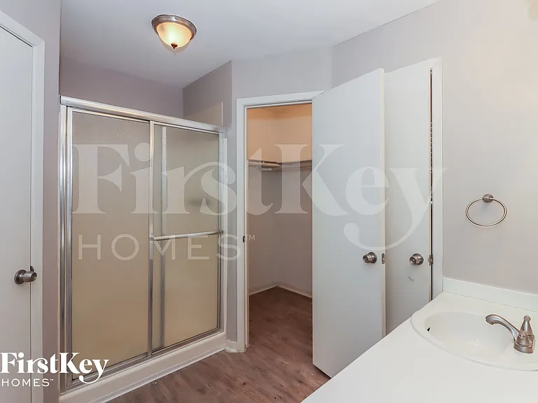12426 Sungate Ln — Photo 13