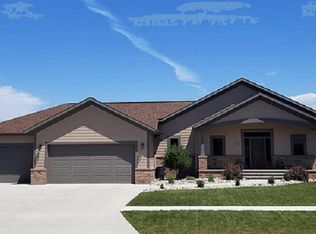 701 24th Ave, Sheldon, IA 51201