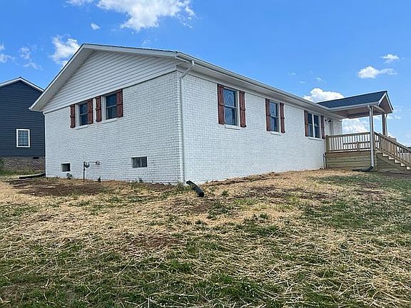 4th image of 200 S Deerfield Dr