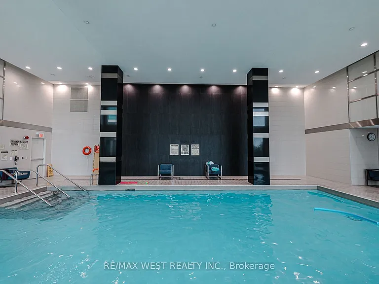 215 Sherway Gardens Rd #212 — Photo 34