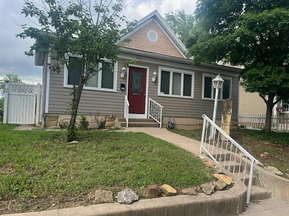 400 Westminster Pl, Independence, KS 67301