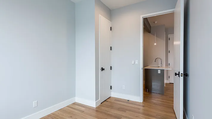 Rented by Nooklyn NYC LLC | media 24