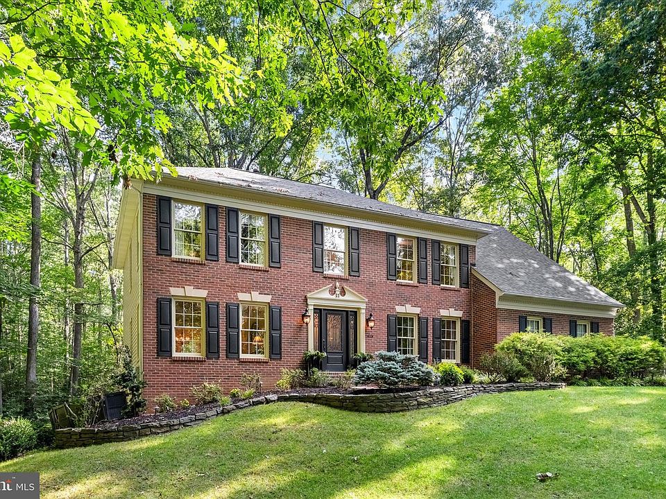 1st image of 11 Rome Dome Ct