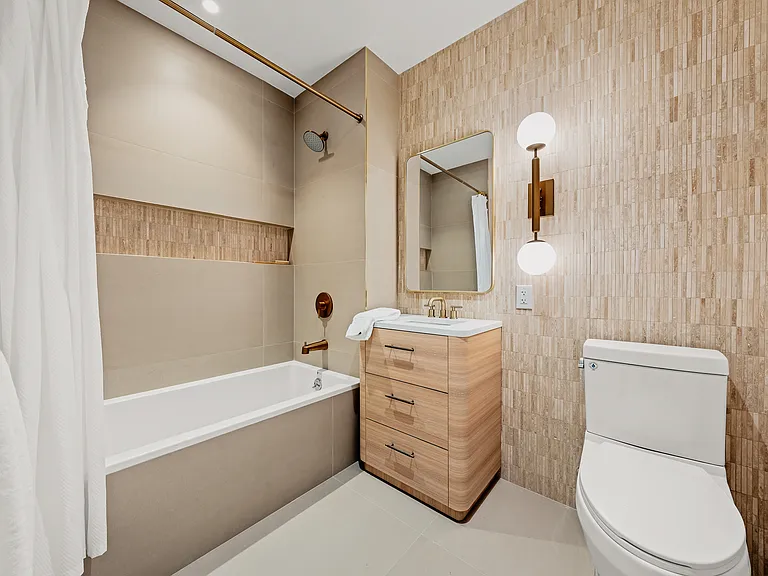 540 Atlantic Ave #607 — Photo 9