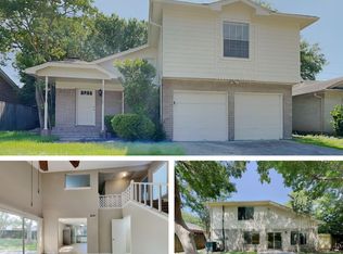 8527 Woodland Willows Dr, Houston, TX 77083