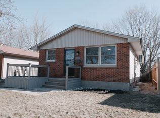 1072 Jalna Blvd, London, ON N6E 2J5