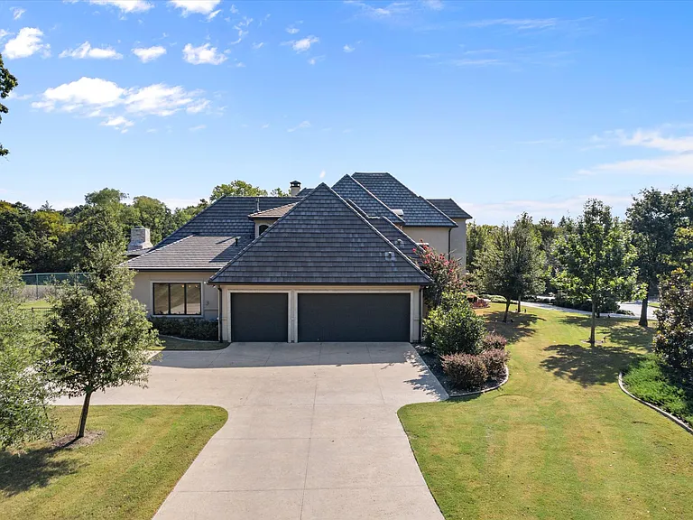 7947 Chartwell Ln — Photo 21