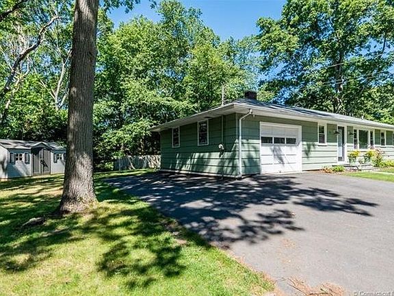 front of house with garage