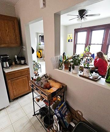 5th image of 3369 Parkview Ave Floor 2