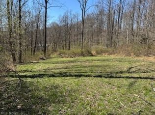 True Rd SE, Uhrichsville, OH 44683