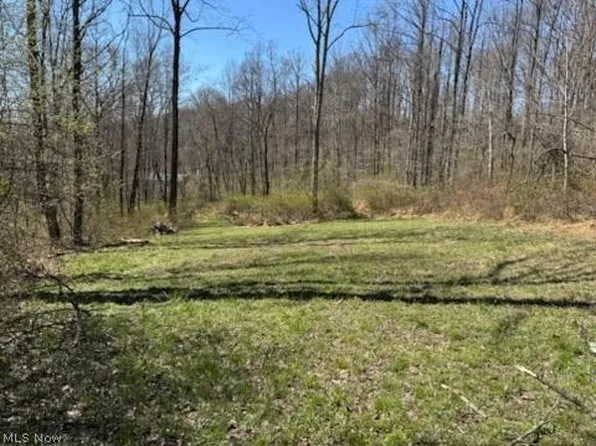 True Rd SE, Uhrichsville, OH 44683