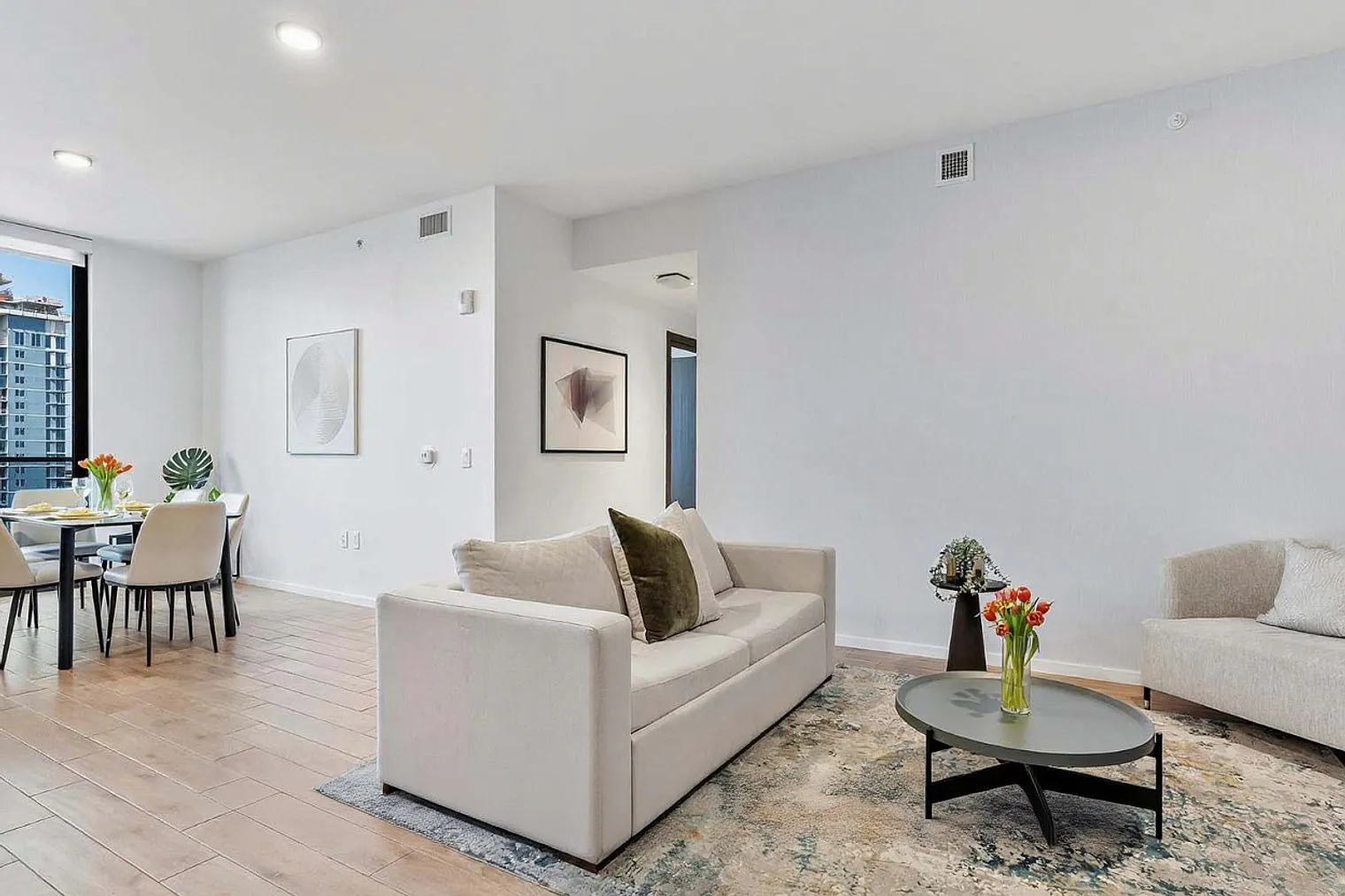 3 bed, 3.0 bath, 1485 sqft, $8,766 — Photo 1