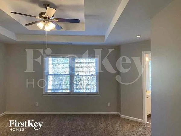 1520 Maplewood Ct — Photo 8