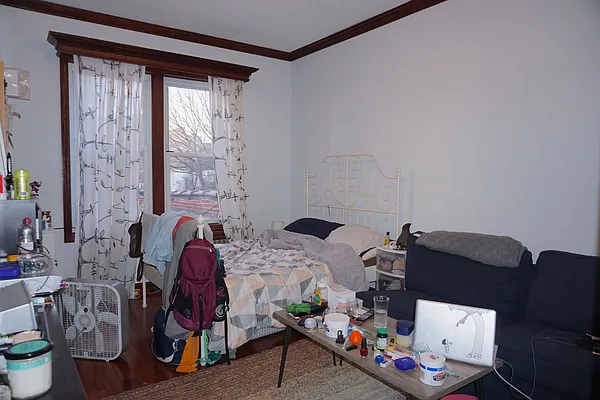 Rented by Astoria Realty | media 15