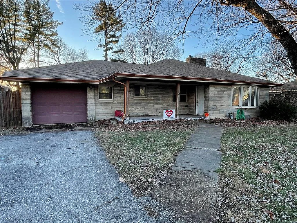 1728 Cunningham Rd photo 1