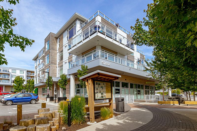 Saanich Apartment for rent - 2 Bedrooms — photo 49