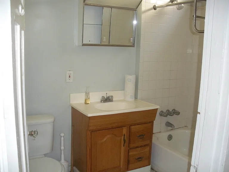 4737 Dryades St #4737 — Photo 6