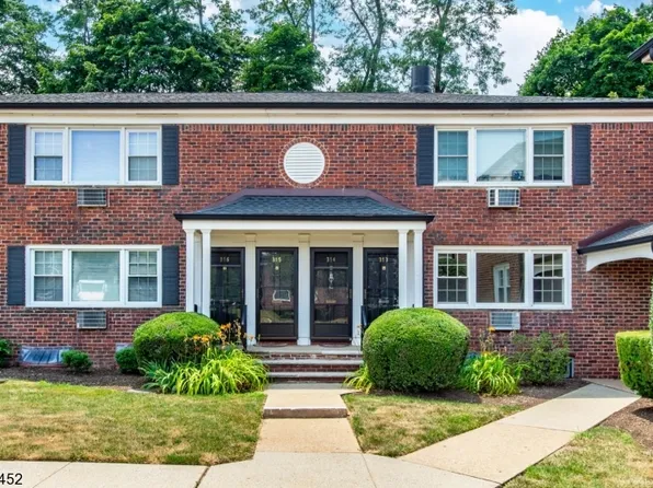 313 Pitney Pl, Morris Twp., NJ 07960