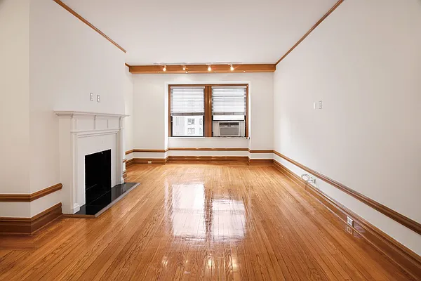 Rented by WAM Partners - William Moses Co. | media 27