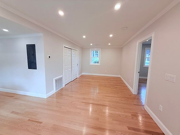 3rd image of 100 Union St #A