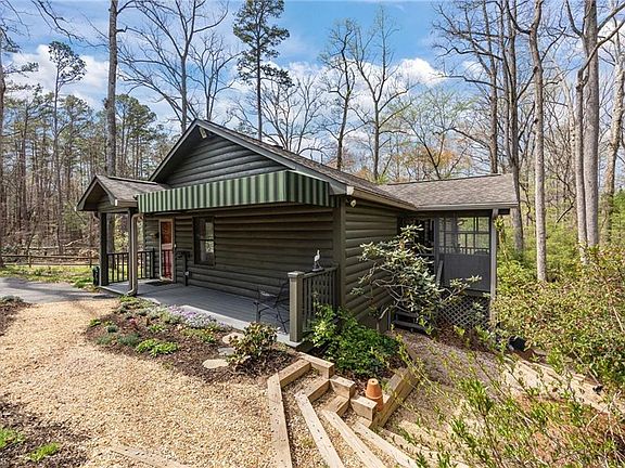 2nd image of 358 Folly Farms Cir