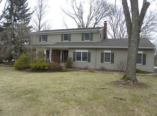 2006 Holland Brook Rd W, Branchburg, NJ 08876