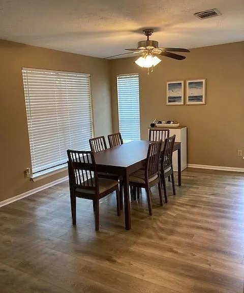 14562 Oak Chase Dr — Photo 8