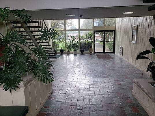 5th image of 23855 David Dr #204C