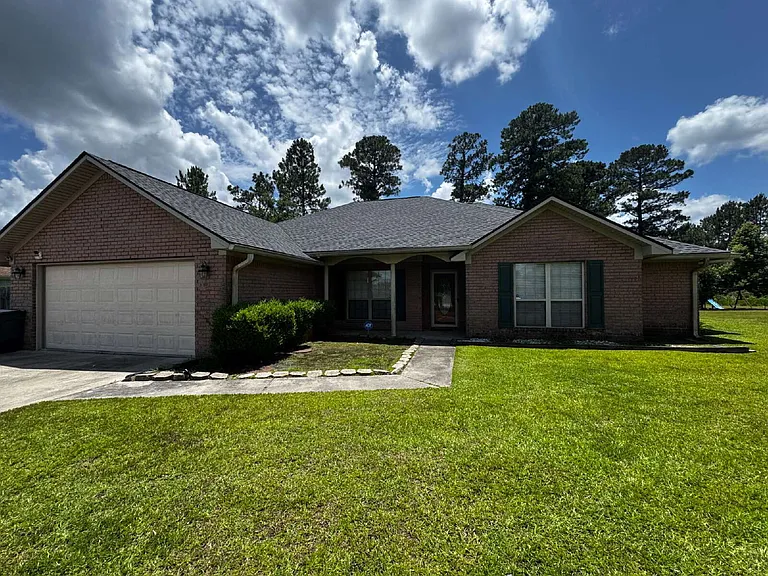 1952 Salisbury Way — Photo 25