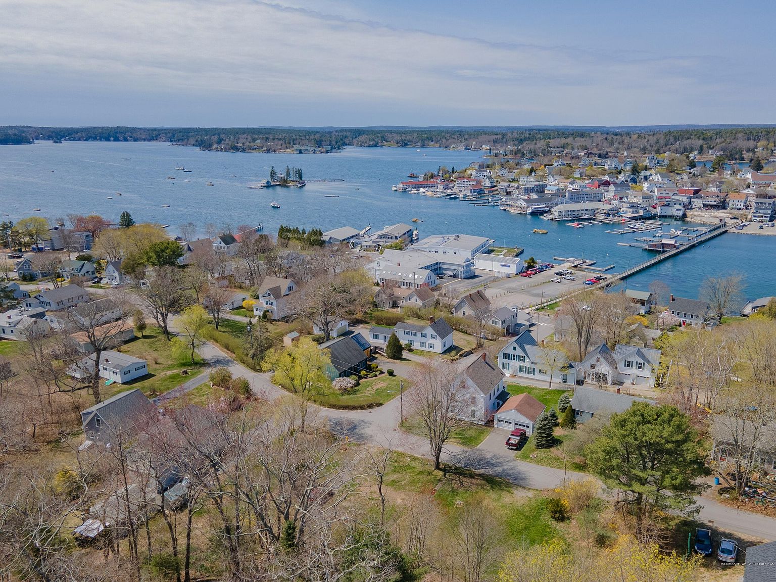 25 Campbell St, Boothbay Harbor, ME 04538 Zillow