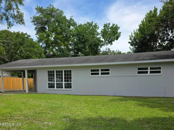 1323 BLANDING Street, Starke, FL 32091